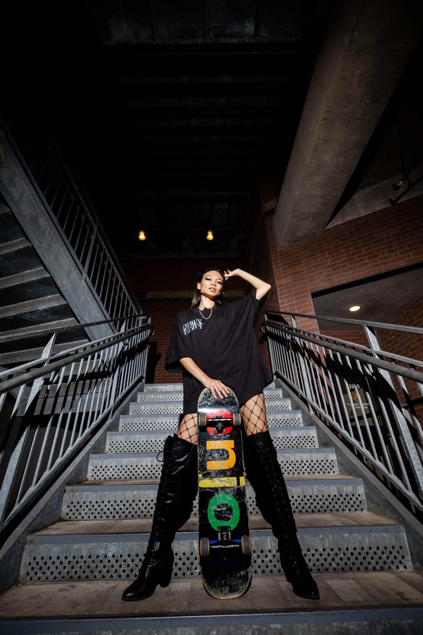 NEVER LANDED TEE - FLYAWY BRAND