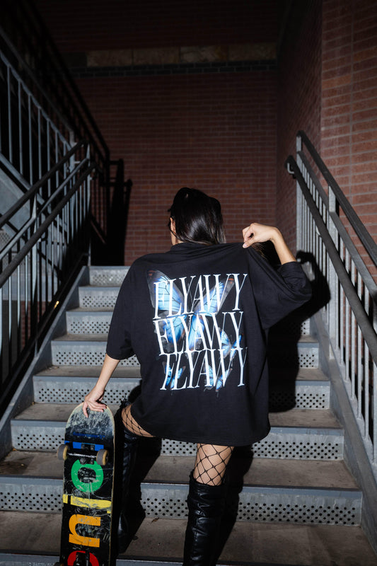 NEVER LANDED TEE - FLYAWY BRAND