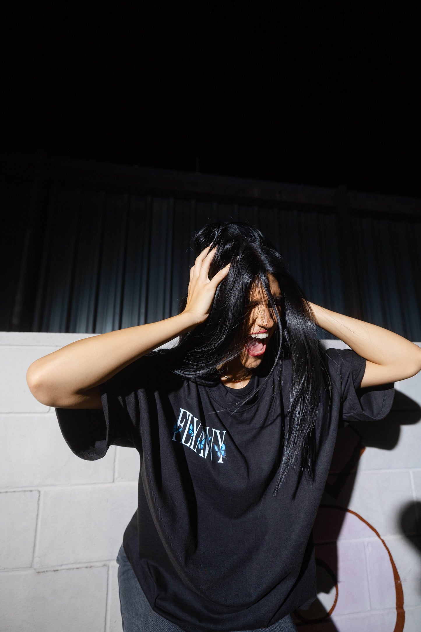 NEVER LANDED TEE - FLYAWY BRAND